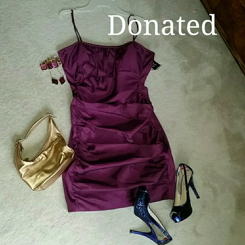 Dress with bow Size 14, NWT